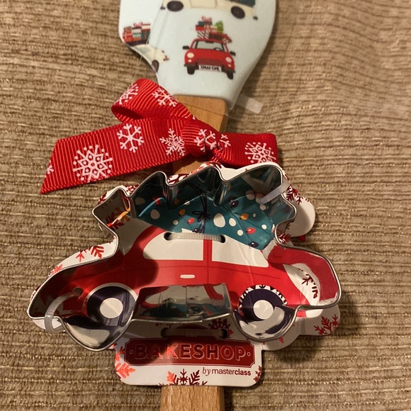 🚗 🎄 🛻 NWT Bakeshop Spatula & Car Cookie Cutter - Picture 4 of 5